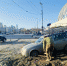 Возле Екатеринбургского цирка утонула машина(2024)|Фото: читатель Накануне.RU - Накануне.Ru
