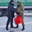 Алексей Орлов во время отправки гуманитарного груза из Екатеринбурга для бойцов, участвующих в СВО(2024)|Фото: Накануне.RU - Накануне.Ru