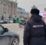 Госавтоинспекция Екатеринбурга поздравила участников дорожного движения с наступающим Новым годом и напомнила о безопасности на дороге - ГУ МВД Свердловской области